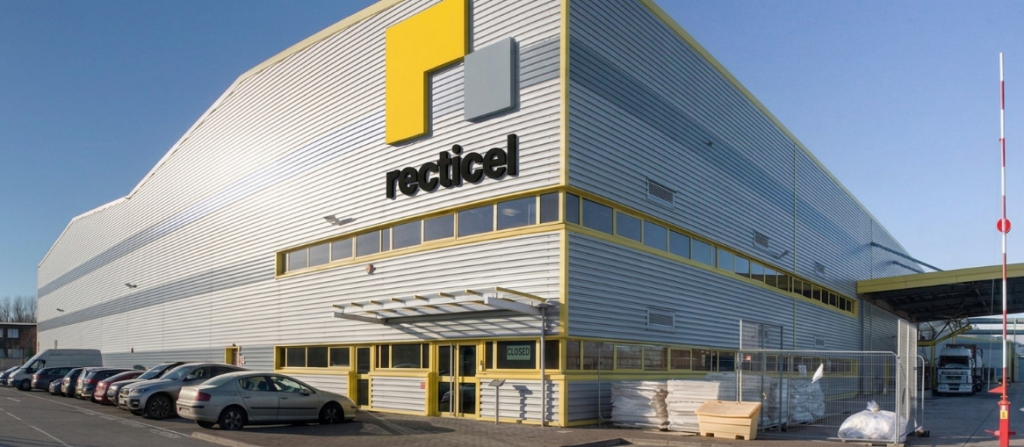 Exterior of the Recticel Insulation site
